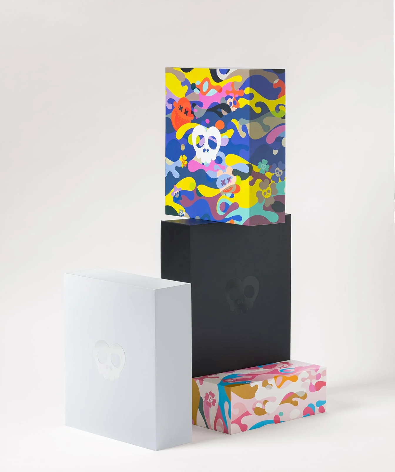 Limited-edition ilakh display box in multicolor camouflage with stylized skull motifs